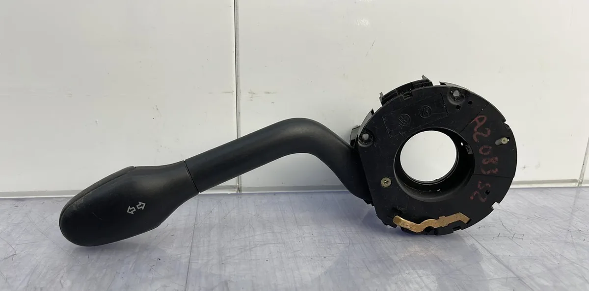 Commande clignotant VOLKSWAGEN LUPO occasion