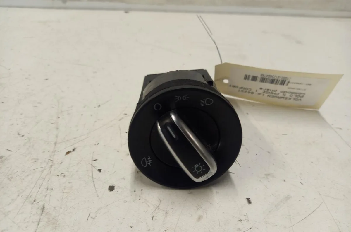 Commande clignotant VOLKSWAGEN POLO 5 PHASE 1 occasion