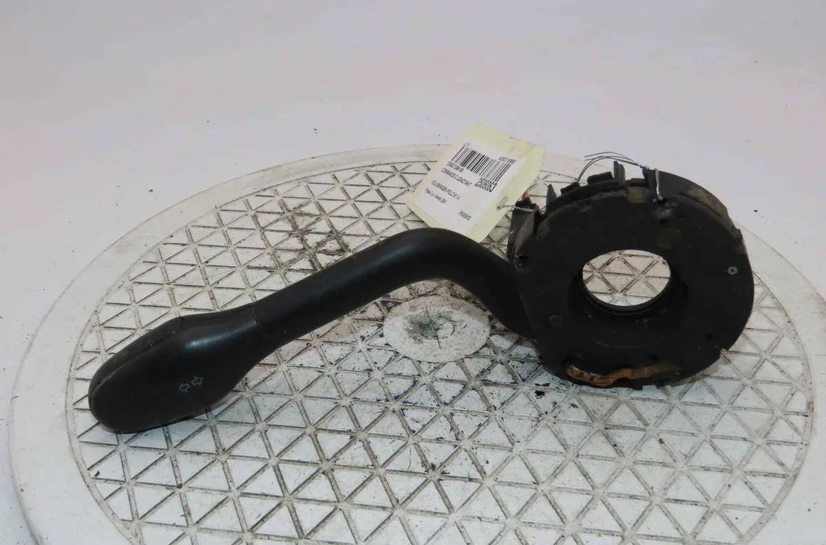 Commande clignotant VOLKSWAGEN POLO III occasion