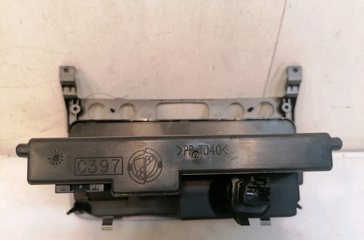 Commande de chauffage Alfa romeo 147 (937_) 1.9 jtdm 16v (937.axn1b, 937.axz1b) (2008-2010) occasion