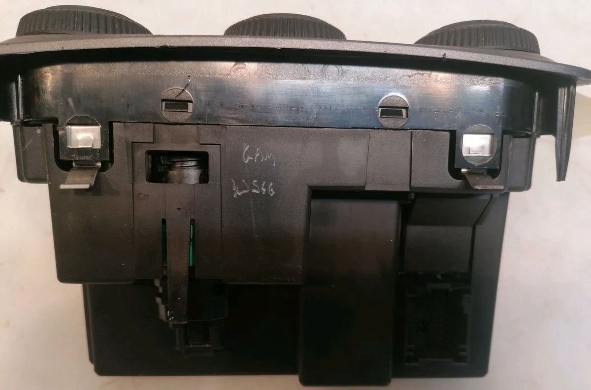 Commande de chauffage Alfa romeo 147 (937_) 1.9 jtdm 16v (937.axn1b, 937.axz1b) (2008-2010) occasion