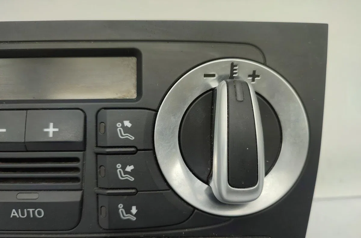 Commande de chauffage AUDI A3 2 PHASE 2 occasion — photo 2