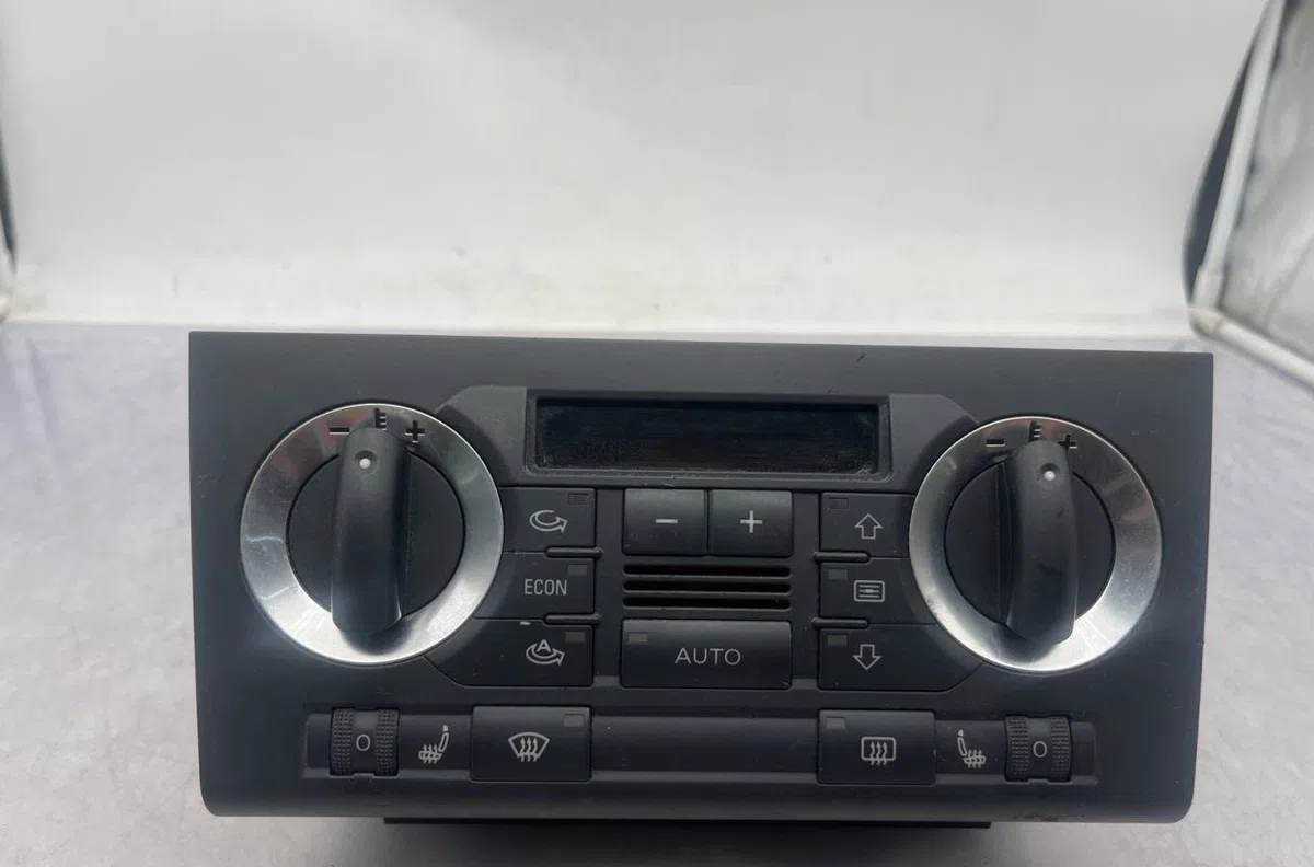 Commande de chauffage AUDI A3 2 SPORTBACK PHASE 1 occasion — photo 4