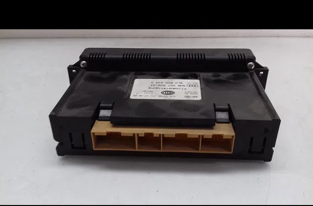 Commande de chauffage Audi A3 (8L1) 1.8 t (1996-2003) occasion