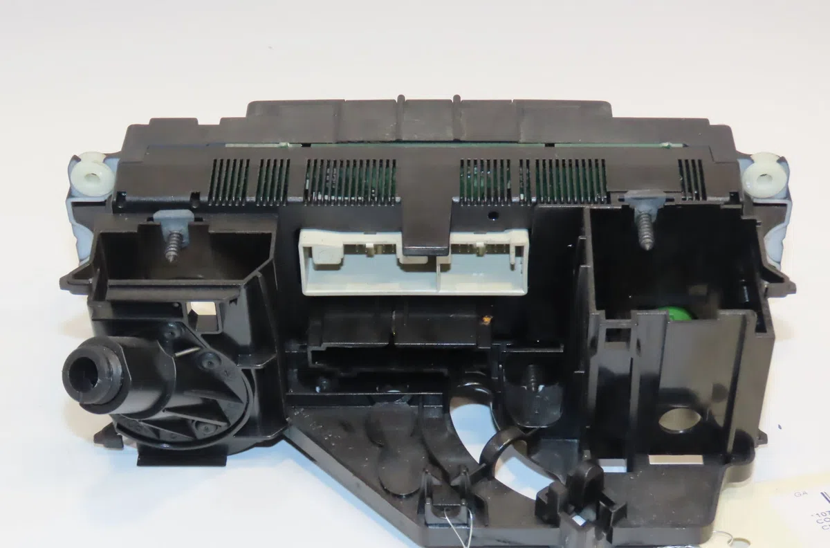 Commande de chauffage Audi A3 (8P1) 1.6 tdi (2009-2012) occasion