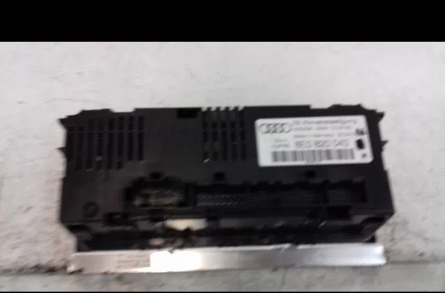 Commande de chauffage Audi A4 B6 (8E2) 1.9 tdi (2000-2004) 4 portes occasion