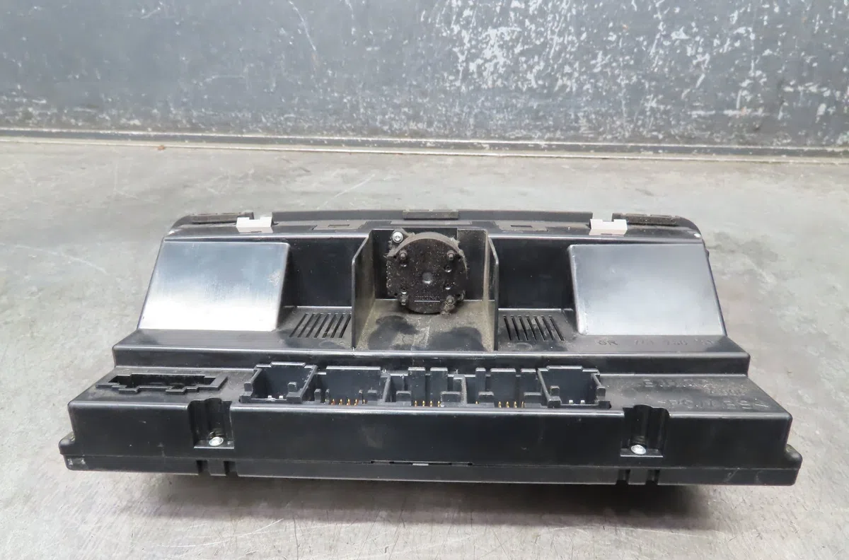 Commande de chauffage AUDI A8 2003 occasion