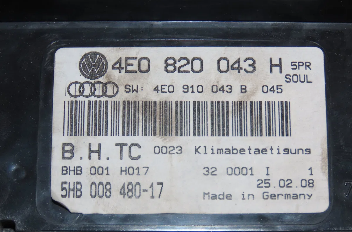 Commande de chauffage Audi A8 D3 (4E2, 4E8) 4.2 fsi quattro (2006-2010) occasion