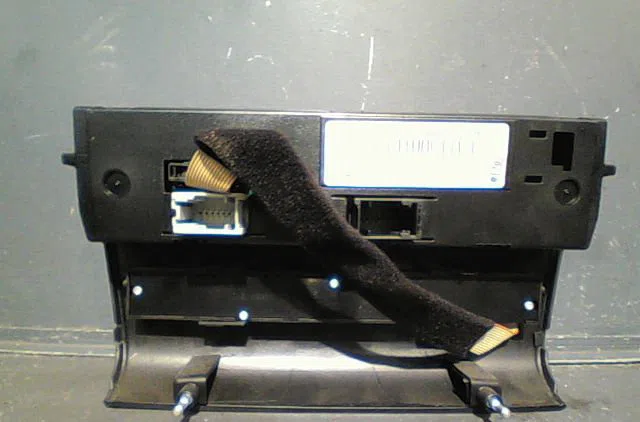 Commande de chauffage Bmw 1 (E81) 116 d (2008-2011) 3 portes occasion
