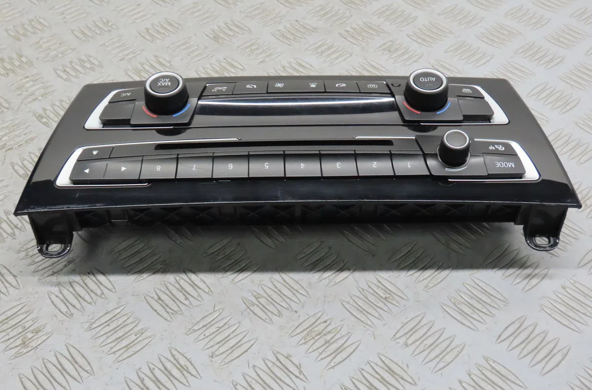 Commande de chauffage Bmw 1 (F20) M 135 i (2012-2015) occasion