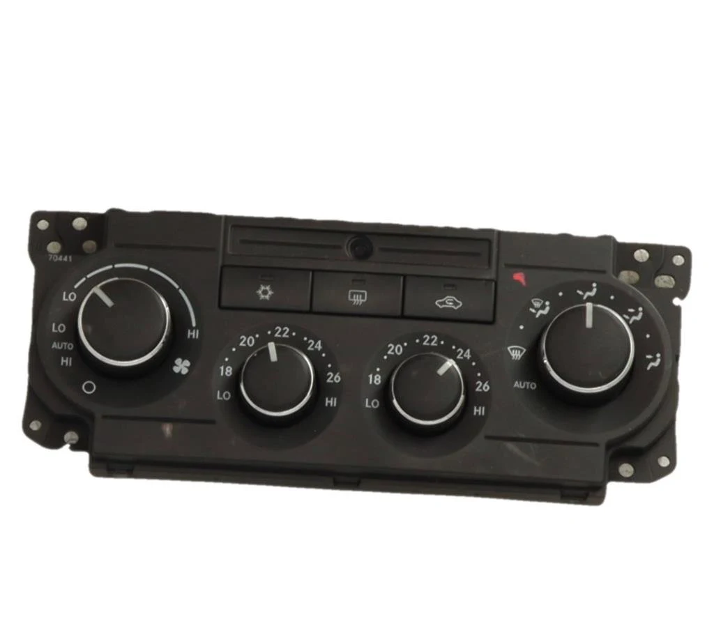 Commande de chauffage CHRYSLER 300C PHASE 1 BREAK occasion