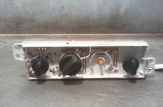 Commande de chauffage CHRYSLER PT CRUISER Phase 1 09-2000--12-2005 occasion
