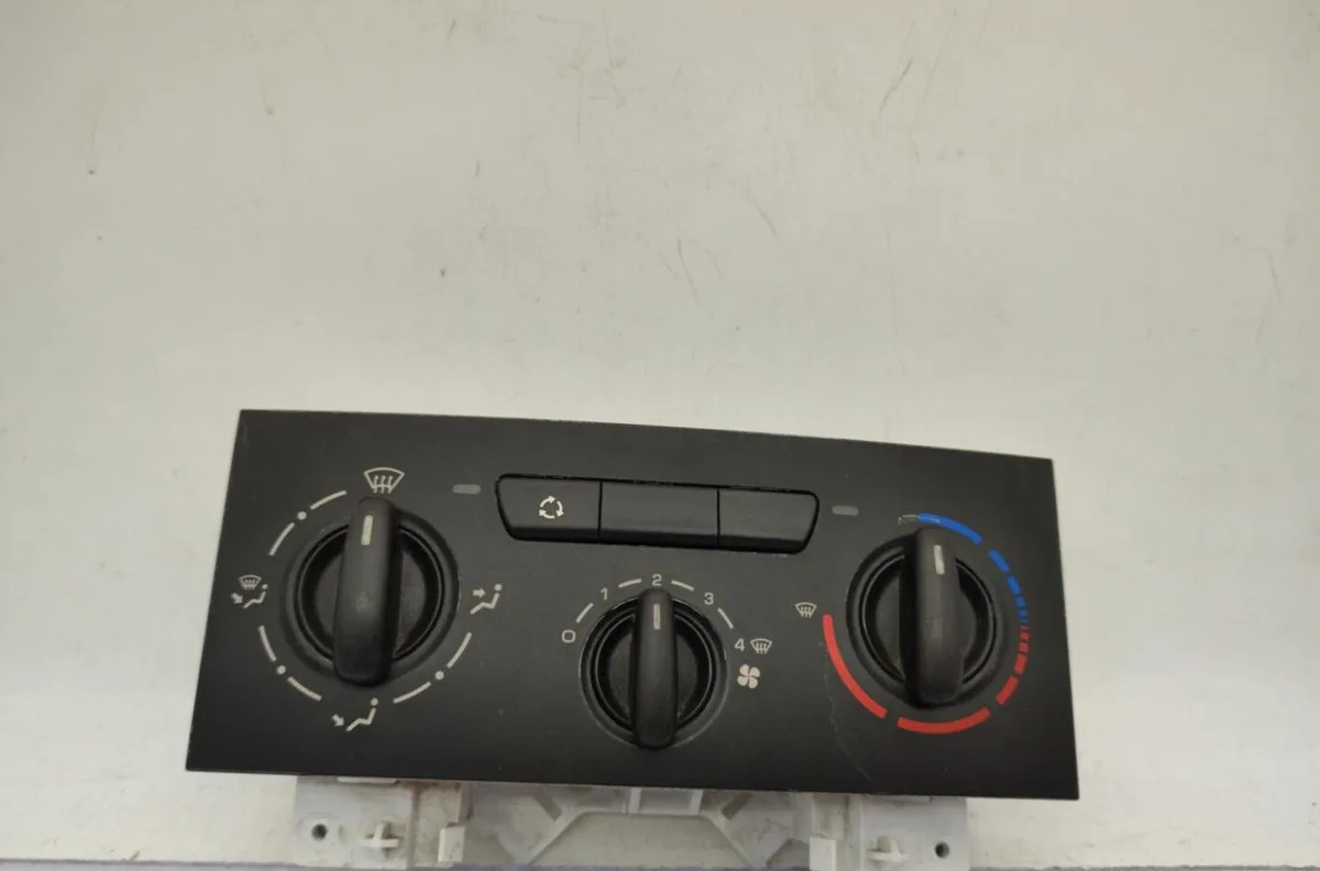 Commande de chauffage CITROEN BERLINGO 2 PHASE 1 occasion