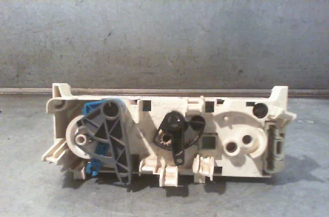 Commande de chauffage CITROEN BERLINGO 2003 occasion