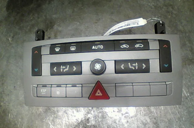 Commande de chauffage Citroën C5 II Break (RE_) 1.8 16v (re6fyb) (2005-2008) occasion