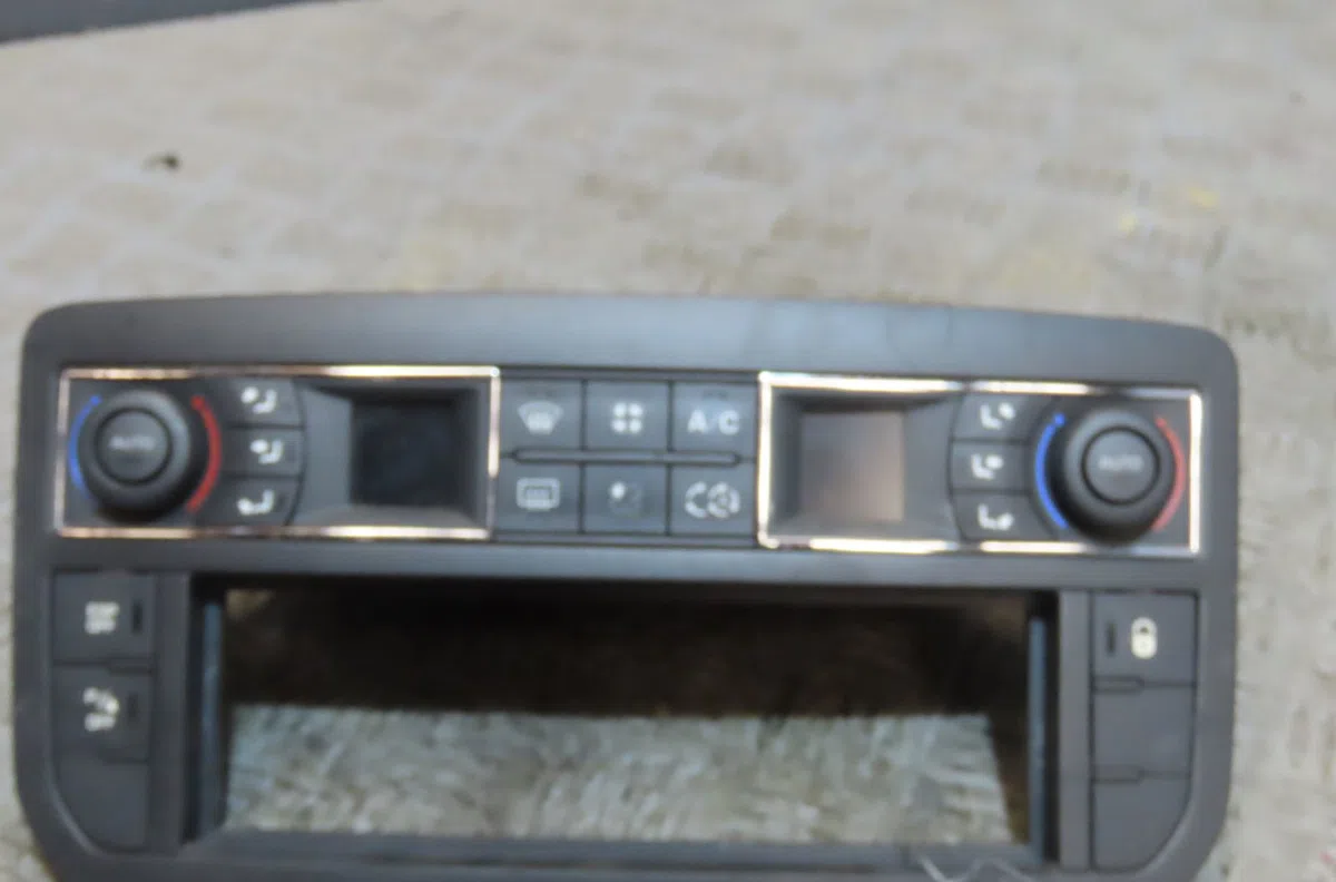 Commande de chauffage Citroën C5 III Break (RW_) 2.2 hdi (rw4hth) (2008-2011) occasion