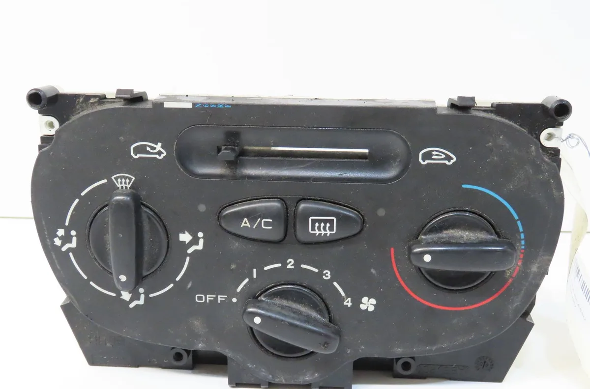Commande de chauffage Citroen XSARA PICASSO (N68) 2.0 hdi (1999-2011) 5 portes occasion