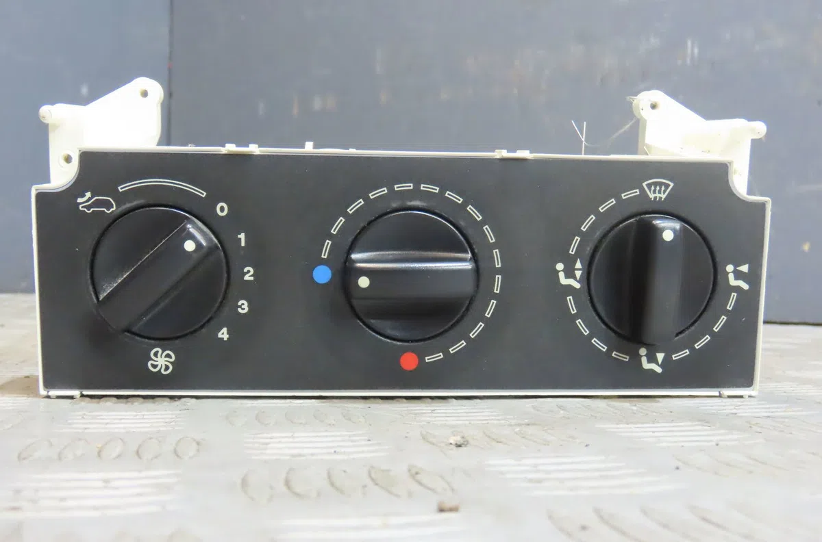 Commande de chauffage Citroën ZX (N2) 1.4 i (1991-1997) 5 portes occasion
