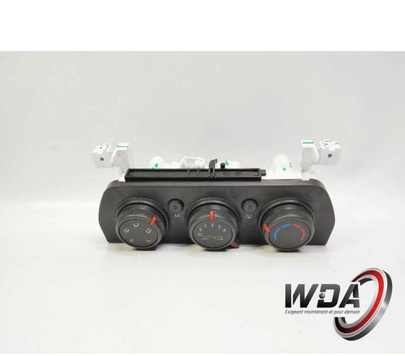 COMMANDE DE CHAUFFAGE DACIA SANDERO 3 275004395R