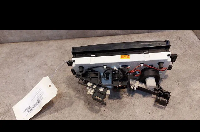 Commande de chauffage Daewoo KALOS (KLAS) 1.2 (2003) occasion