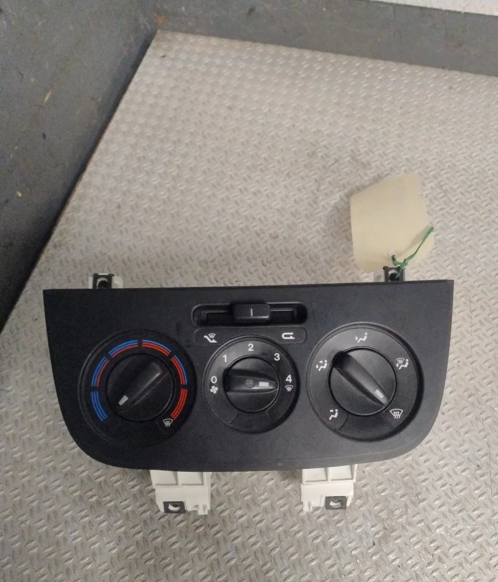 Commande de chauffage FIAT FIORINO 3  FIORINO 3 PHASE 2 occasion