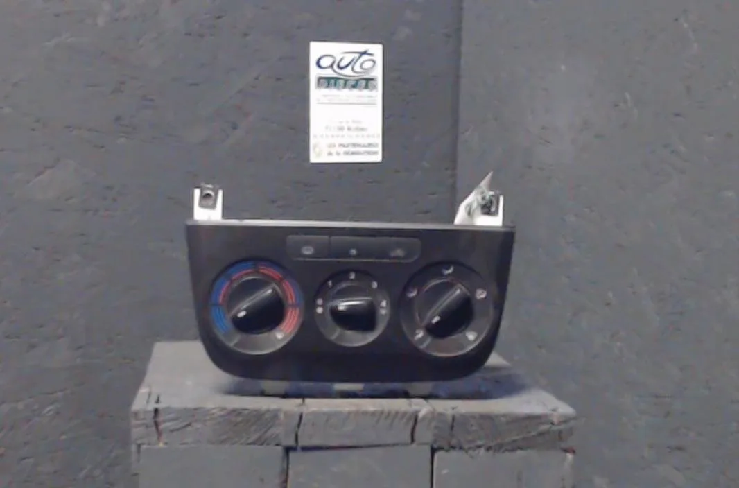Commande de chauffage Fiat GRANDE PUNTO (199_) 1.3 d multijet (199.axd11, 199.axd1a, 199.axd1b,... (2005-2010) 5 portes