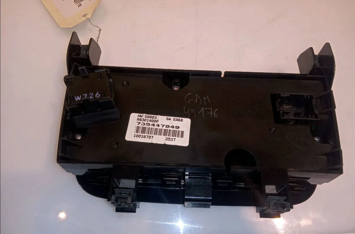 Commande de chauffage Fiat GRANDE PUNTO (199_) 1.3 d multijet (199.axd11, 199.axd1a, 199.axd1b,... (2005-2010) 5 portes 