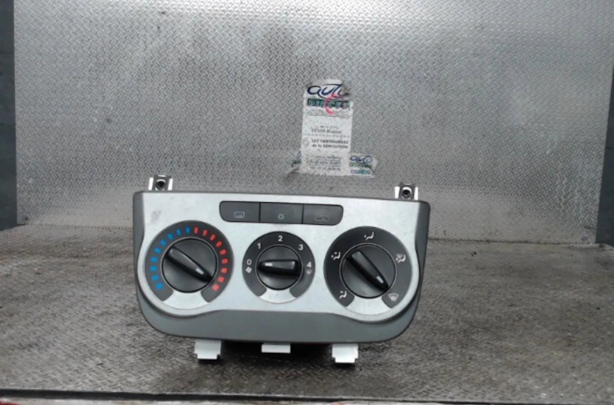 Commande de chauffage FIAT GRANDE PUNTO  GRANDE PUNTO occasion