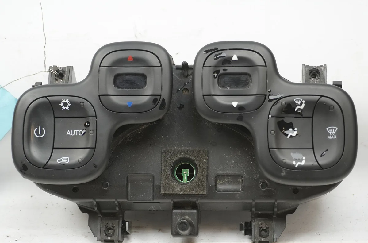 Commande de chauffage Fiat PANDA (312_, 319_) 0.9 4x4 (312pxg1a) (2012) occasion