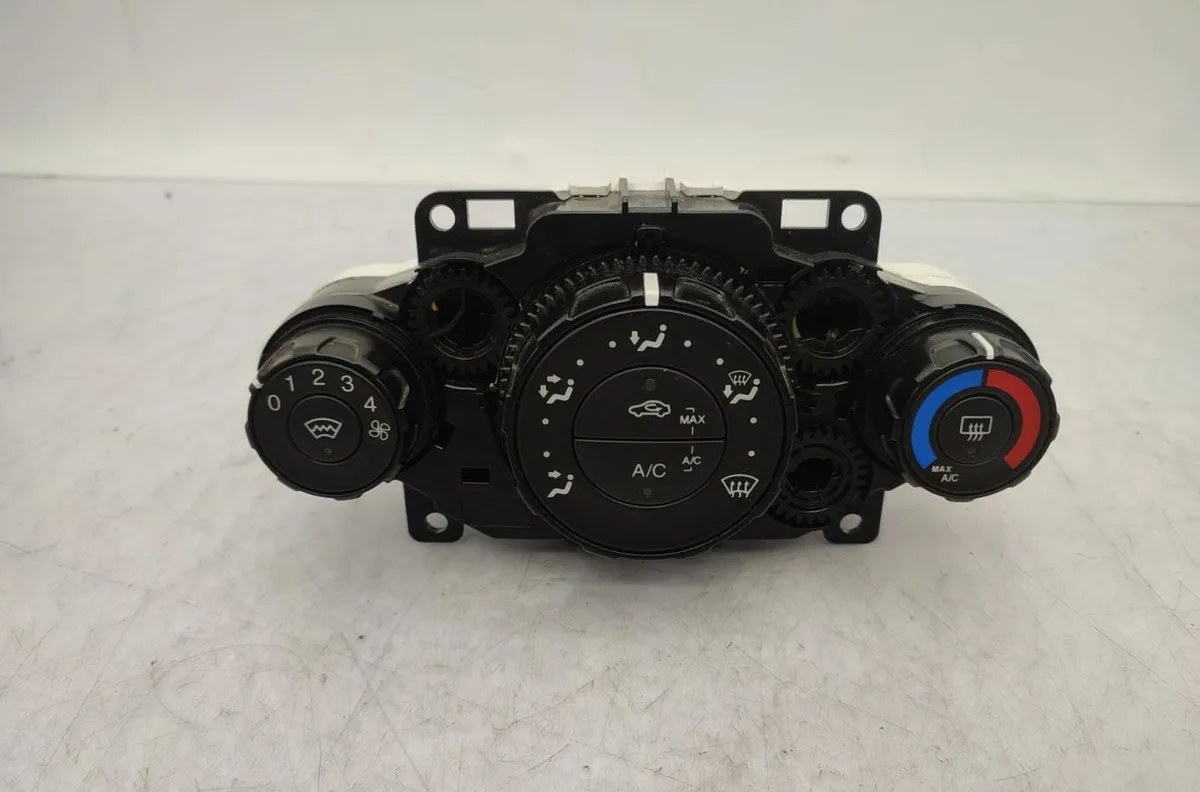 Commande de chauffage FORD FIESTA 6 PHASE 2 occasion