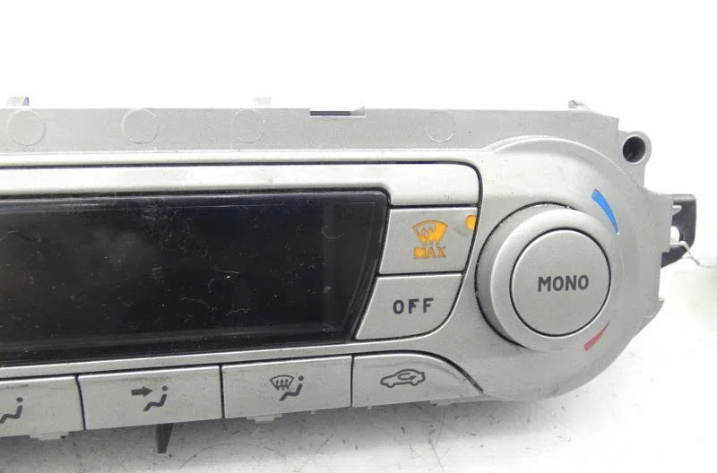 Commande de chauffage FORD FOCUS 2 PHASE 2 occasion — photo 2