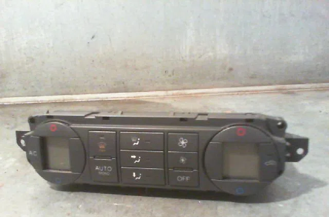 Commande de chauffage FORD FOCUS 2004 occasion
