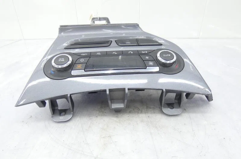Commande de chauffage FORD FOCUS 3 PHASE 1 BREAK occasion