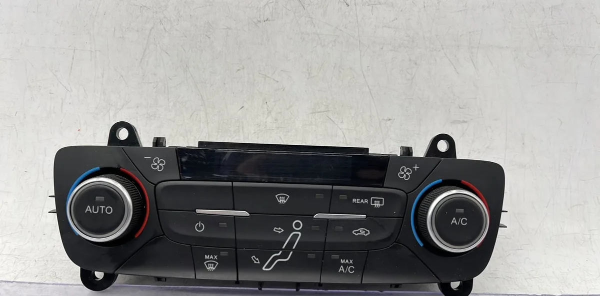 Commande de chauffage FORD FOCUS 3 PHASE 2 occasion