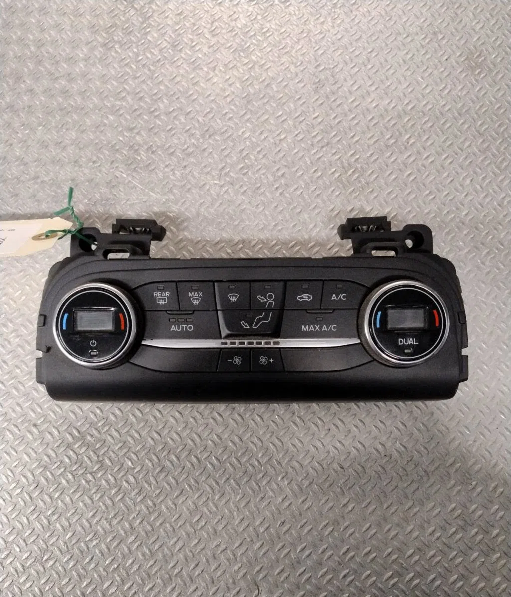 Commande de chauffage FORD FOCUS 4 PHASE 1 occasion