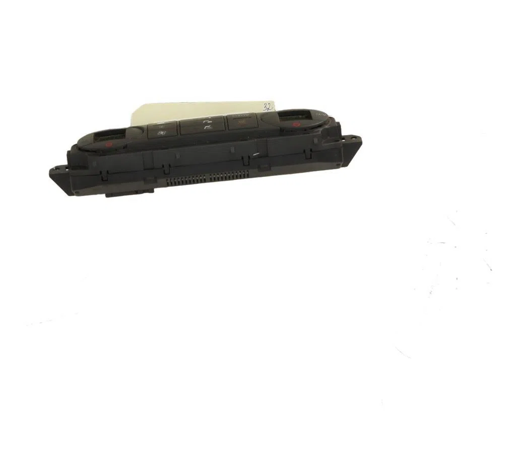 Commande de chauffage Ford FOCUS C-MAX (DM2) 1.8 tdci (2005-2007) 5 portes occasion