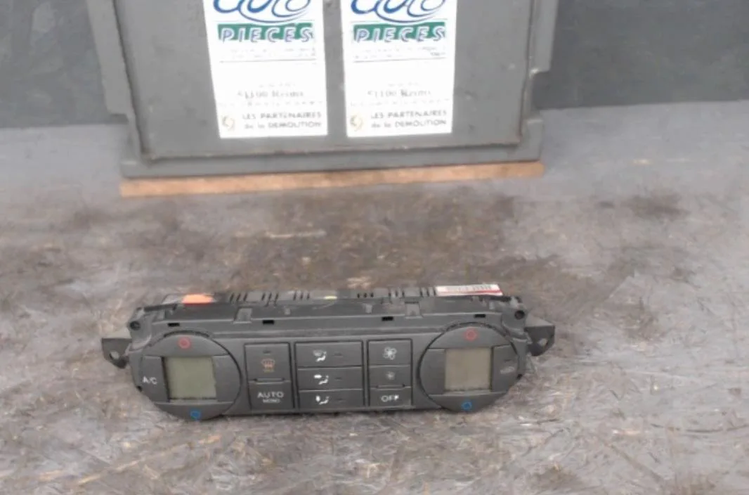 Commande de chauffage Ford FOCUS II (DA_, HCP, DP) 2.0 tdci (2004-2008) occasion