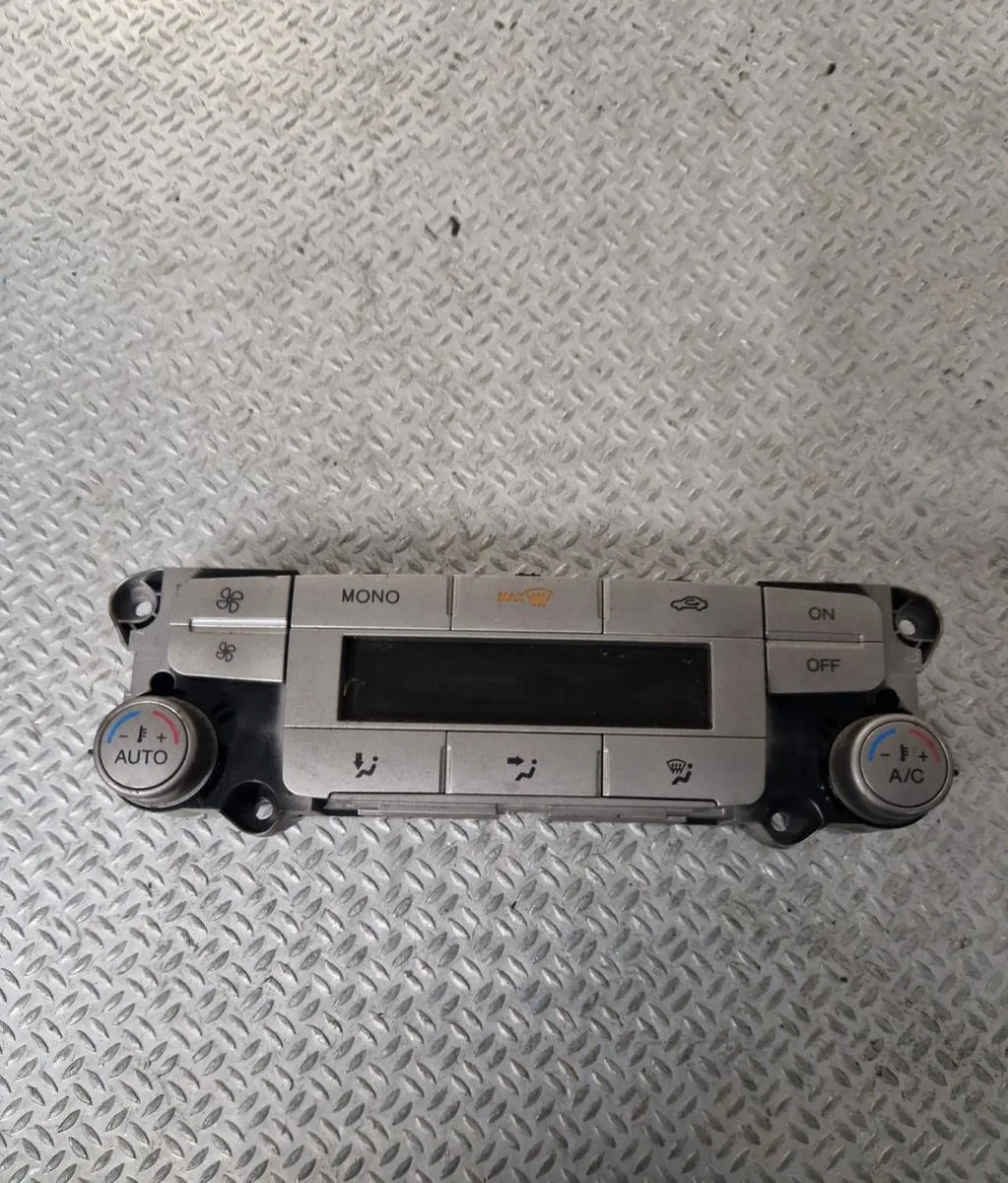 Commande de chauffage FORD MONDEO 3 PHASE 1 BREAK occasion