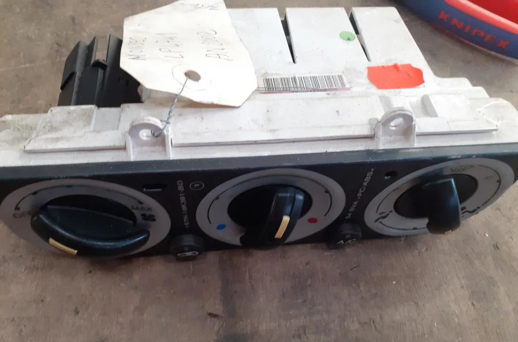 Commande de chauffage Ford MONDEO III (B5Y) 2.0 16v tddi - tdci (2000-2007) 5 portes occasion