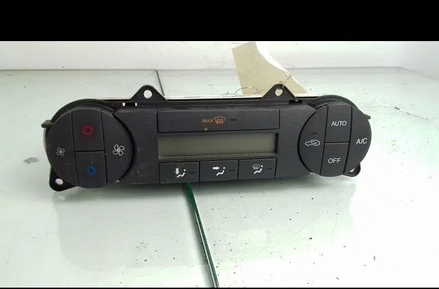 Commande de chauffage Ford MONDEO III (B5Y) 2.0 16v tddi - tdci (2000-2007) 5 portes occasion