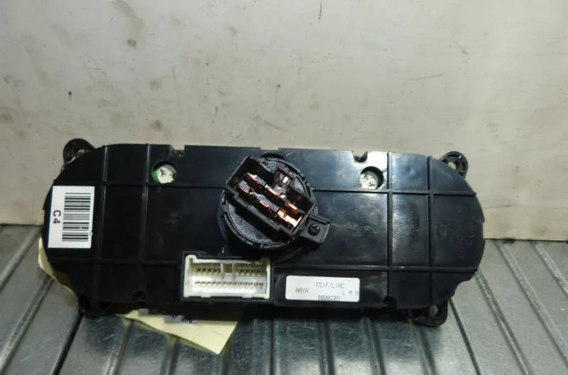 Commande de chauffage HYUNDAI MATRIX PHASE 1 occasion