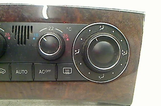 Commande de chauffage Mercedes-benz CLASSE C (W203) C 220 cdi (203.008) (2003-2007) occasion