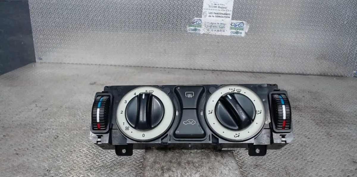 Commande de chauffage Mercedes-benz CLK (C208) Clk 200 (208.335) (1997-2002) occasion