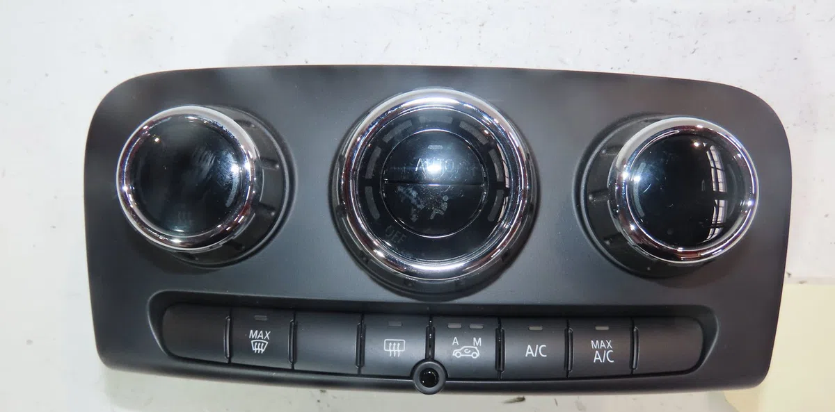 Commande de chauffage Mini MINI CLUBMAN (F54) Cooper (2014) occasion