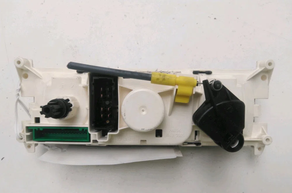 Commande de chauffage Mini MINI Décapotable (R52) One (2004-2007) occasion