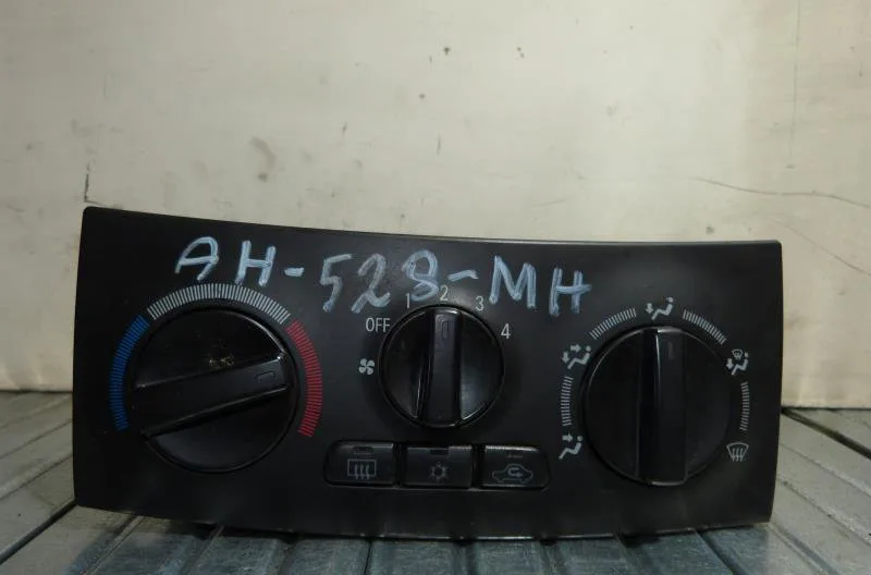 Commande de chauffage MITSUBISHI SPACE STAR 2 occasion