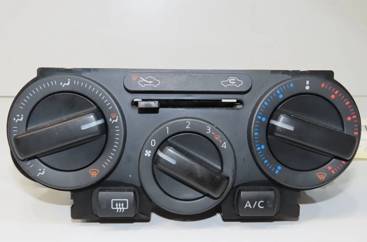 Commande de chauffage Nissan JUKE (F15) 1.5 dci (2010) 5 portes occasion