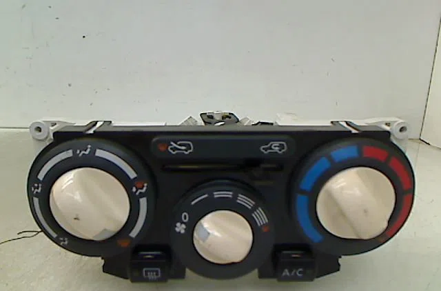 Commande de chauffage Nissan MICRA III (K12) 1.2 16v (2003-2010) occasion