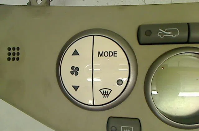 Commande de chauffage Nissan MICRA III (K12) 1.4 16v (2003-2010) occasion