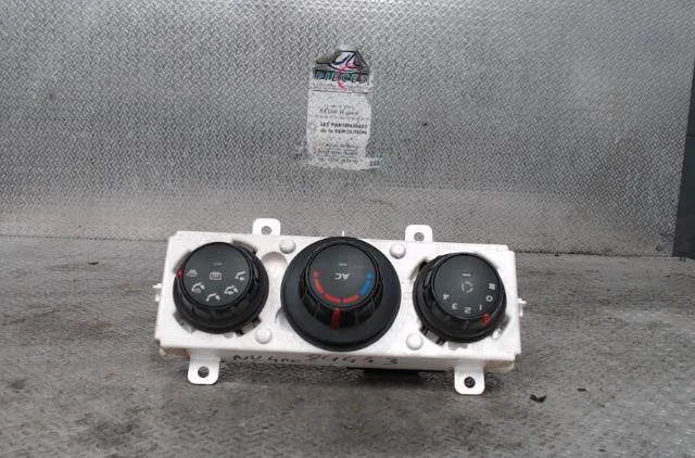 Commande de chauffage NISSAN NV400 NV400 occasion
